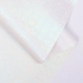 Papel de regalo holográfico con triángulos blancos geométricos y brillo irisado - Rejilla Rosa con Purpurina / 0.43x3m