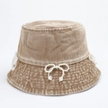 Cappello a secchiello in denim kaki con fiocchi di perle per un look vintage chic - M (56-58cm) / Cachi