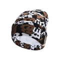 Detalle macro del gorro de punto camuflaje vaca, textura de lana y forro interior suave - Estampado de Vaca Camuflaje Negro Marrón Blanco