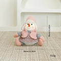 Poupée bonhomme de neige de Noël rose en peluche assise 30cm avec bonnet tricoté - Bonhomme de Neige Assis Style B