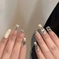 Uñas postizas de bailarina largas con degradado gris, llamas de plata y estrellas de metal - Estilo con Pegamento(JP2676)