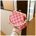 Piccola borsa quadrata chic a scacchi rosa e bianchi con manico di perle e catena d'oro - Stile 1 Rosa