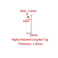 Vista de detalle de un colgante de acero pulido de 16mm para creación de joyas y collares - Etiqueta rectangular pulida 3x16mm / Color Acero
