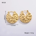 Detail shot of golden geometric leaf earrings with hammer texture and 26.3mm size - Hammered Metal Geometric Style (RX120)