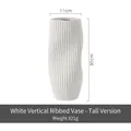 Vase minimaliste en céramique blanche avec texture nervurée verticale et design haut - Danse du Bambou Grand (Blanc) 11*11*30CM