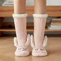 Rosa Plüsch-Hausschuhsocken mit 3D-Hasenohren und gesticktem schlafendem Gesicht Design - Hasenohren Rosa