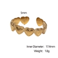 Dettaglio anello a cuore placcato oro 18k con larghezza 5mm e diametro interno di 17,4mm - Oro