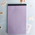 Blocco note A5 viola minimalista con linee grigie e rilegatura superiore nera - Viola