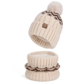 Cremefarbenes Strickset aus Mütze und Schal mit braunem Jacquardmuster und Plüschfutter - 2-Teiliges Set (Mütze + Schal) / Beige