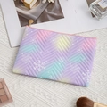 Compact quilted makeup bag with rainbow gradient finish and snowflake texture pattern - Purple Yellow Dots / Large (21x15.5cm)