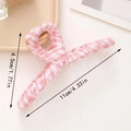 Floral fabric hair claw clip featuring pink and white checkered pattern 11cm size - Pink