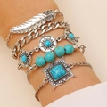 Dettaglio del set di cinque braccialetti bohémien con perline turchesi e incisione piuma - Set da 5 Pezzi (02) / Argento Antico - Foglia Quadrata