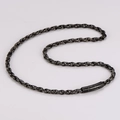 Detailansicht der gewebten Gliederkette mit Vintage-Finish in Gunmetal und Verschluss - Stil 3