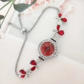 Elegante florale Silberuhr mit roten Tropfenkristallen und funkelnden Strasssteinen - Rot