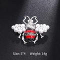 Cute bee brooch with pearls and red enamel details, silver insect pin badge 5x4cm - Red Abdomen Artificial Pearl Bee Style (XD8751) / 5x4cm