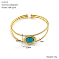 Detailoverzicht van een vergulde roestvrijstalen armband met een 22mm turquoise inleg - Turquoise Stijl (S-B512)