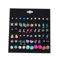 Juego de 36 pares de pendientes de estilo marino con perlas sobre cartón expositor negro - Juego de 36 pares con temática oceánica(fx965981)