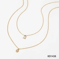 Collier double couche en acier doré avec pendentifs en zircone rectangulaires et en goutte - Pendentif Double Couche Carré et Goutte d'Eau / Or (KD1478)