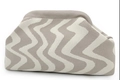 Pochette a righe in maglia con trama a onde beige e crema in stile nuvola - Borsa a mano in maglia / Denti di sega ondulati beige
