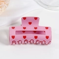 Pinza per capelli quadrata rosa con motivi a cuore rosso e trama a rombi - Rosa con cuori rossi