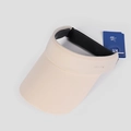 Vista dettagliata della visiera sportiva color crema con etichetta protettiva UPF 50+ - Taglia unica / Beige