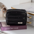 Gesteppte schwarze Puffer Kosmetiktasche aus wasserabweisendem Nylon auf Buch - 20.5*9*14.5cm / Schwarz