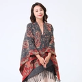 Poncho cachemire gris foncé à motif cachemire rouge et glands noirs pour femme - Gris/Cachemire de feuilles