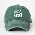 Détail de la casquette de baseball vert olive délavé avec imprimé DOG MOM blanc - Vert Foncé