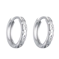 Orecchini a stella in argento con zirconi micro-pavé e finitura lucida raffinata - Platino Zircone Bianco