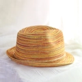 Γυναικείο καπέλο Fedora με πολύχρωμες ρίγες και προστασία από τον ήλιο - L(58-60cm) / Πολύχρωμο