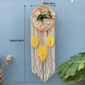 Cesto da parete boho con nappe in macramè bianco e piume gialle decorative - Tipo B Foglia con nappa / 28*90cm
