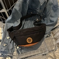 Bolso bandolera ligero negro y naranja en tela Oxford con correa ajustable - Negro