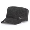Casquette plate en laine gris foncé pour homme avec badge sport en métal et doublure chaude - Gris