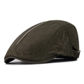 Détail de la casquette plate en coton vert olive avec broderie et boucle en métal - Réglable / Vert Militaire