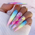 Unghie finte stiletto lunghe con foglie d'acero colorate, sfumature e strass blu - Stile Colla (CJCY-152)