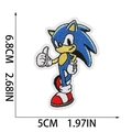 Vue détaillée du patch brodé hérisson Sonic avec dimensions 6,8 cm x 5 cm - X4CW-09-01