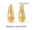 Detailed view of gold teardrop earrings with zircon pavé, height 1.75cm, width 0.65cm - Teardrop Zirconia Style (KE0848) / Gold with White Zirconia