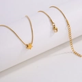 Collar minimalista de acero de titanio chapado en oro de 18k con colgante de estrella - Collar de Estrella Dorado