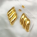 Chunky 18K gold plated stainless steel ribbed earrings on white silk background - Gold - 3D Ribbed Wavy Style