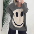 Grijze oversized gebreide trui met V-hals en een opvallende zwart-witte smiley-jacquard - S / Grijs