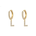 Chic 18K gold letter L earrings with sparkling micro-pave cubic zirconia crystals - Letter L / Gold