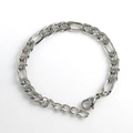 Detalle de la pulsera de cadena Figaro plateada con cierre de langosta y eslabón ajustable - Cadena Figaro / Plata (Ancho 2.0mm)