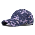 Gorra azul marino con estampado de galaxia violeta y bordado dorado de estrellas y luna - Estilo de Bordado de Estrella y Luna Azul Púrpura / Azul y Púrpura
