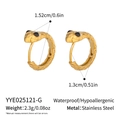 Detail view of gold snake earrings with dimensions, 1.52cm diameter and weight specs - Gold (YYE025121-G)