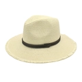 Dettaglio del cappello di paglia crema con tesa sfrangiata e cinturino in pelle - M (56-58cm) / crema