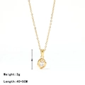 Collana in acciaio al titanio dorato con pendente in zircone ovale e catena regolabile - Oro-Strass Bianco