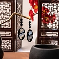 Schwarze Perlenohrringe mit silbernen Anhängern im klassischen Neo-Chinesischen Stil - E2825-3/Schwarzer Klassischer Anhänger