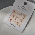Détail des stickers ongles MJ-085 avec tulipes rouges, perles blanches et accents dorés - Série MJ-085 Or (Tulipe Rouge)