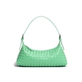 Borsa a spalla intrecciata verde chiaro a mezzaluna con tracolla regolabile in similpelle - Serie Intrecciata B1974 / Verde Sirena