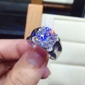 Silver moissanite ring with round-cut stone showing brilliant blue fire and sparkle - Luxury Ring [5 Carats] Ljz-172 / Adjustable Open